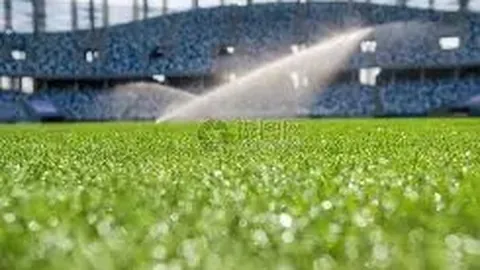 NBA首位“诗坛巨星”归来 退役四年仍获雄鹿支薪