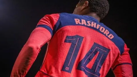 热刺本赛季英超连续两场半场射门皆落空，刷新纪录