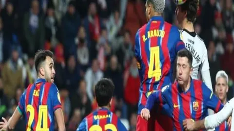 阿森纳时隔17年再度击败切尔西，十年内首获客胜蓝军荣耀